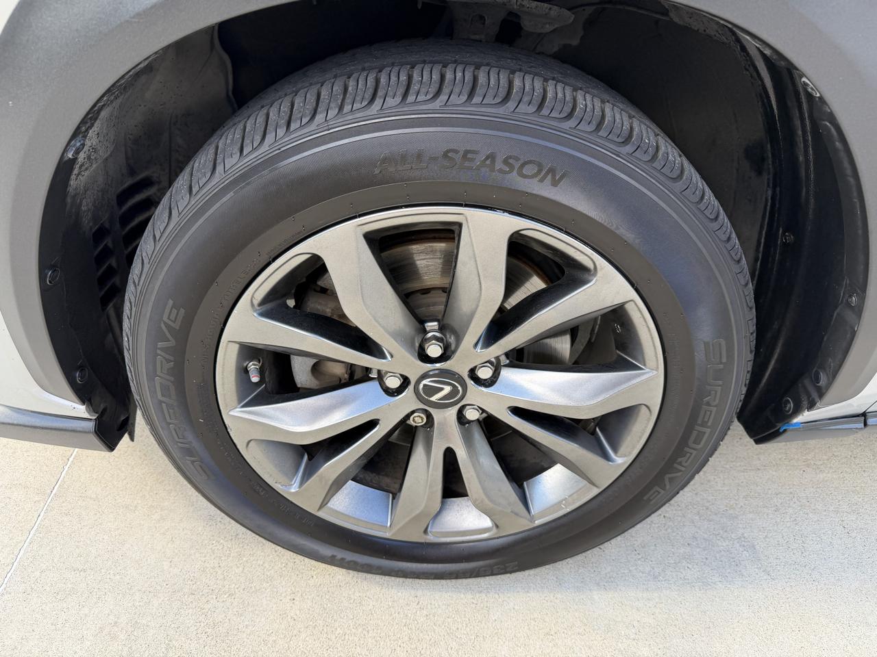 Lexus NX NX 300 FWD 2019