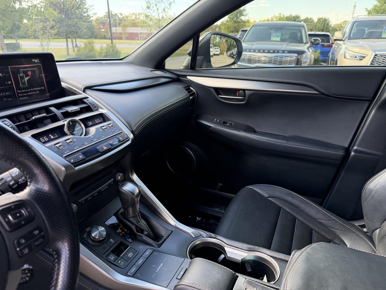 Lexus NX NX 300 FWD 2019