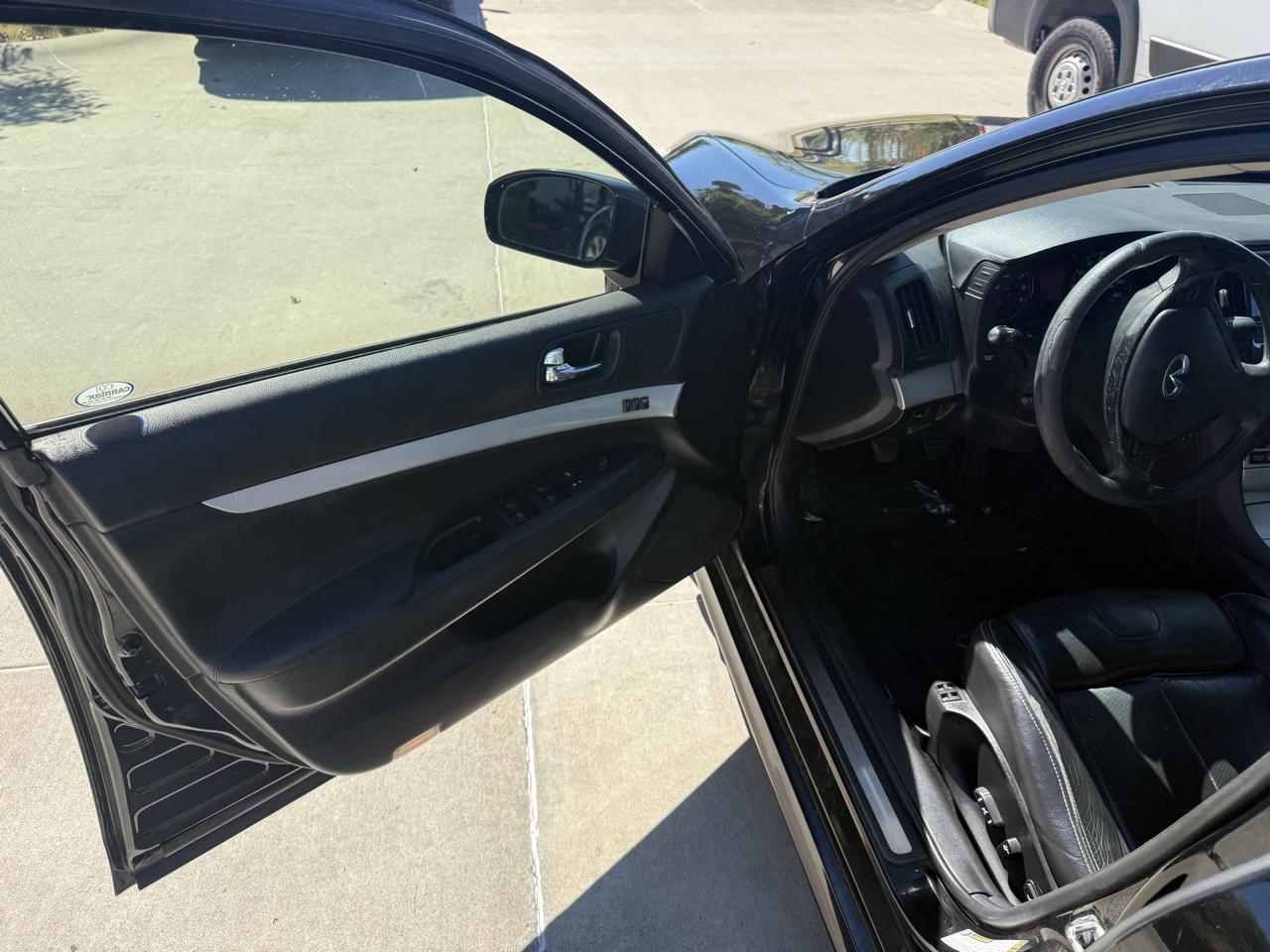Infiniti G35 Sedan 4dr Manual Sport RWD 2007