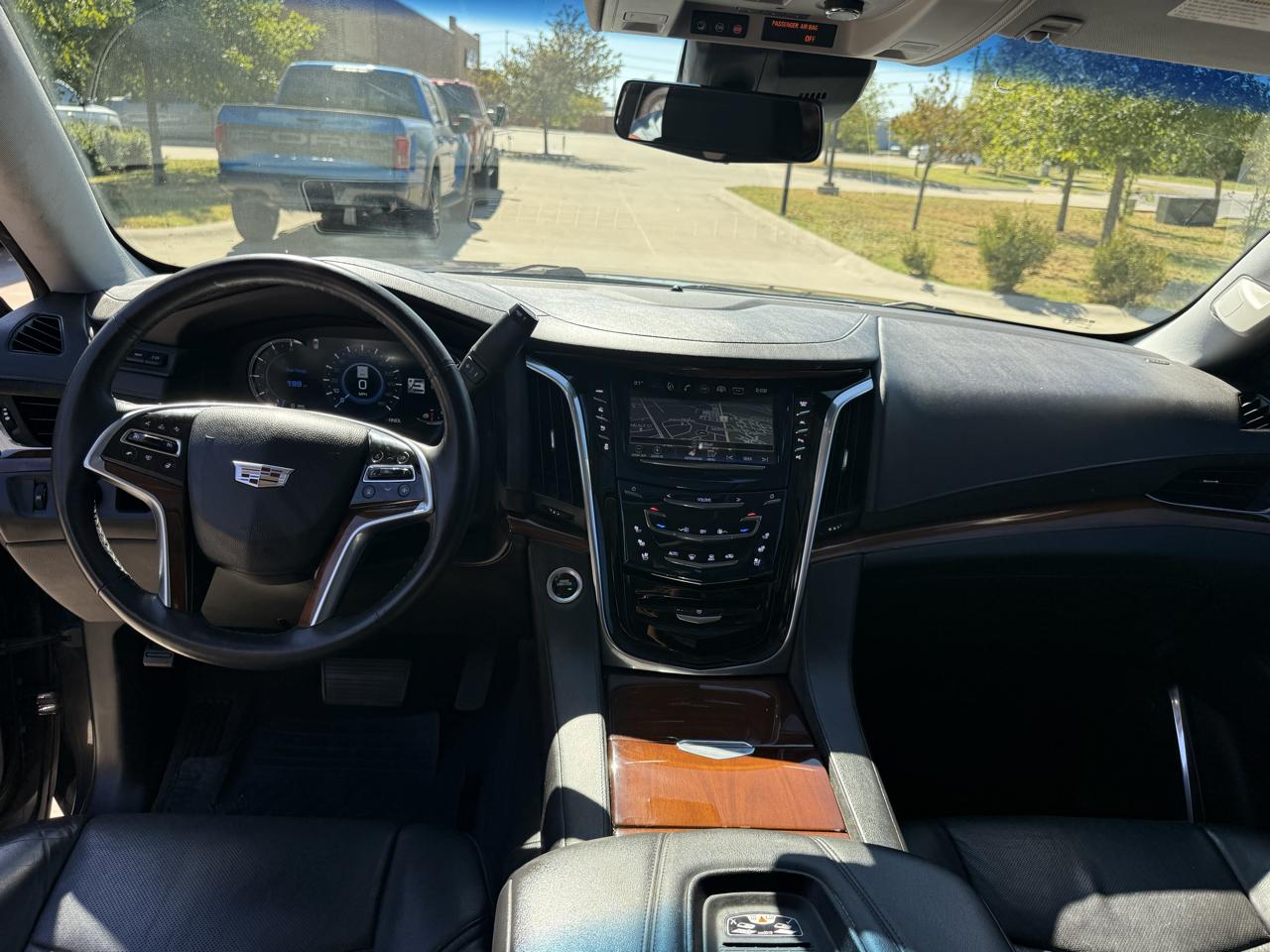 Cadillac Escalade 2WD 4dr Luxury 2018