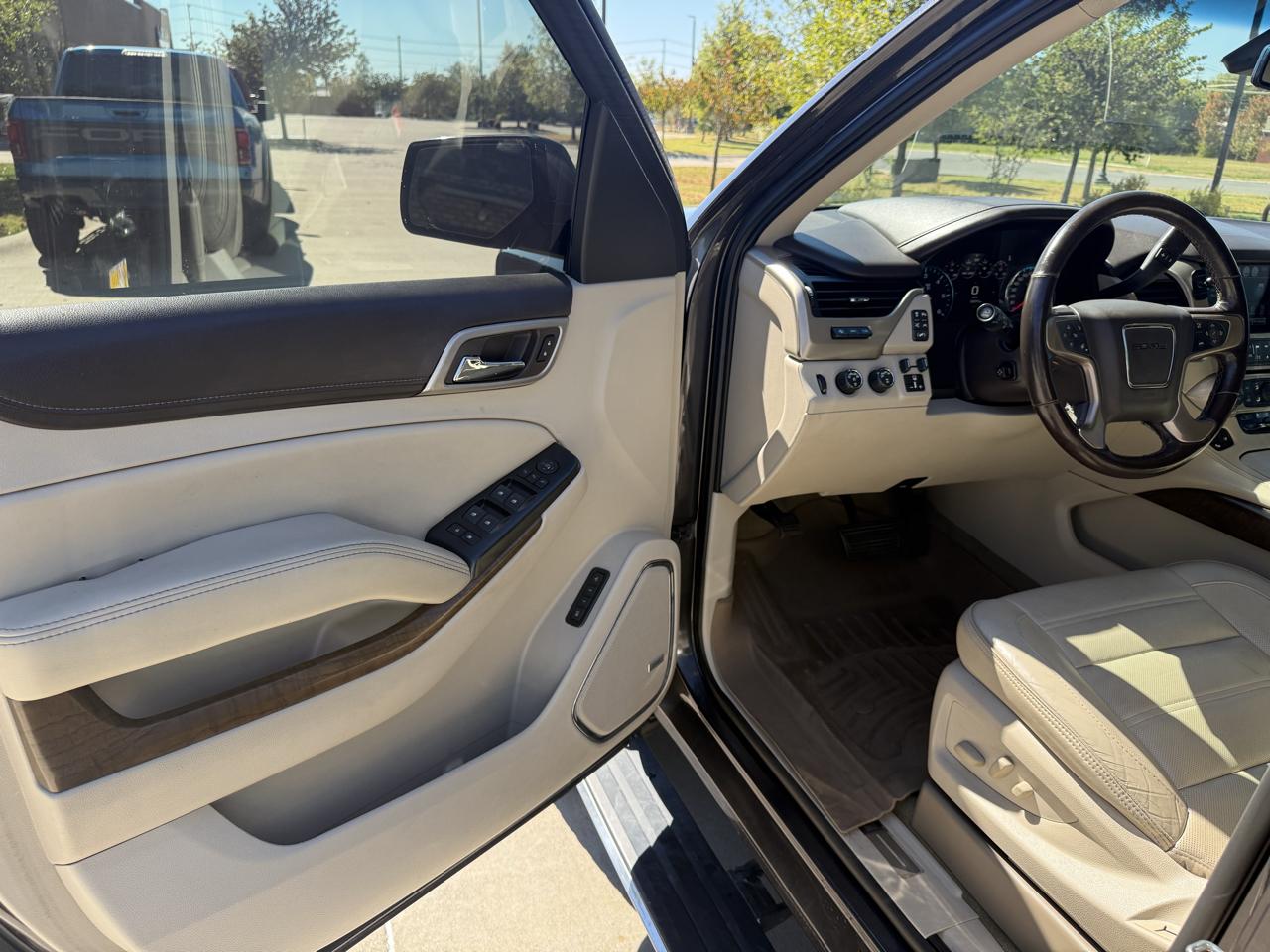 GMC Yukon 4WD 4dr Denali 2018