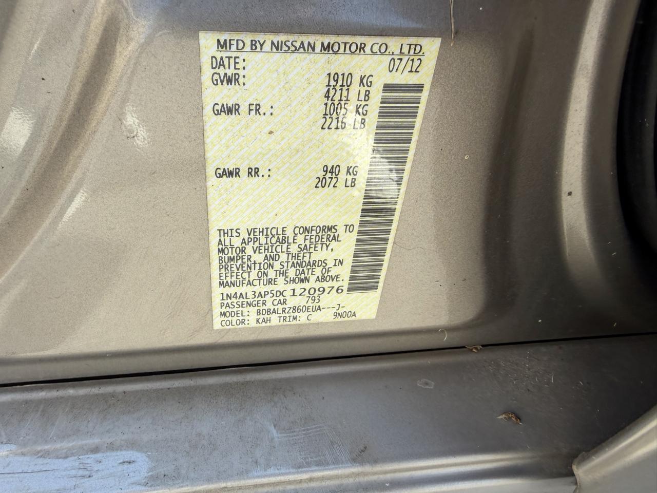 Nissan Altima 4dr Sdn I4 2.5 S 2013