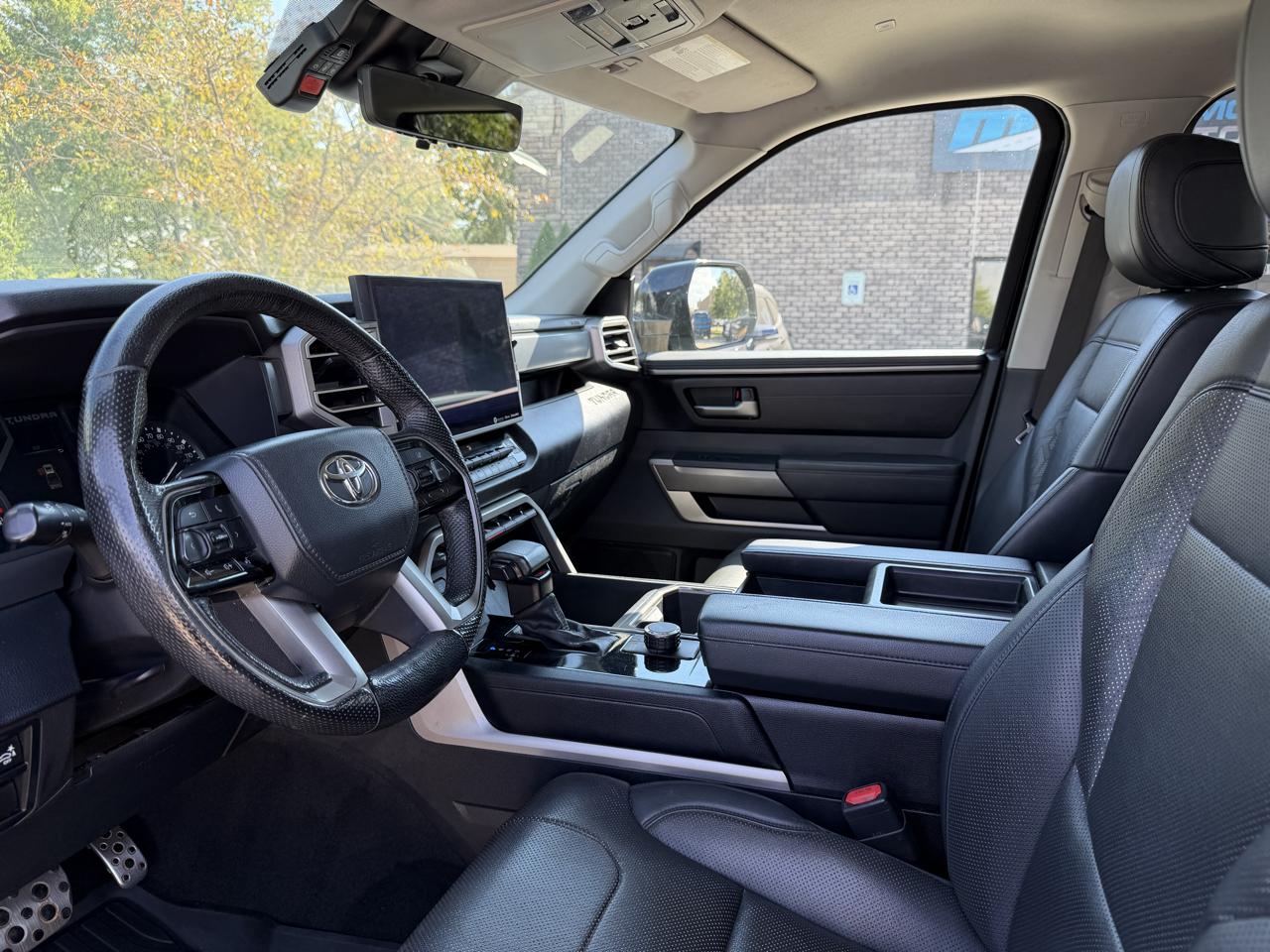 Toyota Tundra 2WD  2022