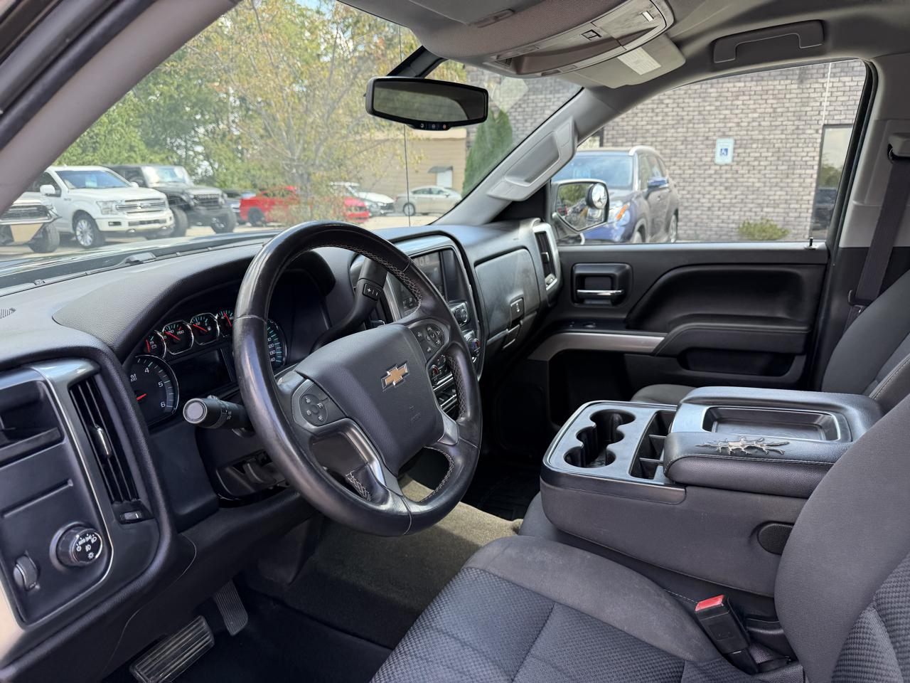 Chevrolet Silverado 1500 2WD Double Cab 143.5" LT w/1LT 2017