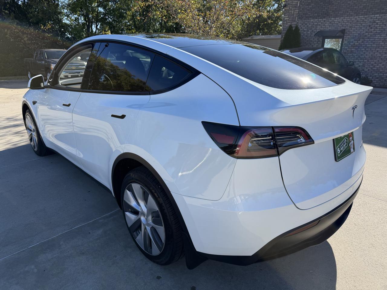 Tesla Model Y Long Range AWD 2023