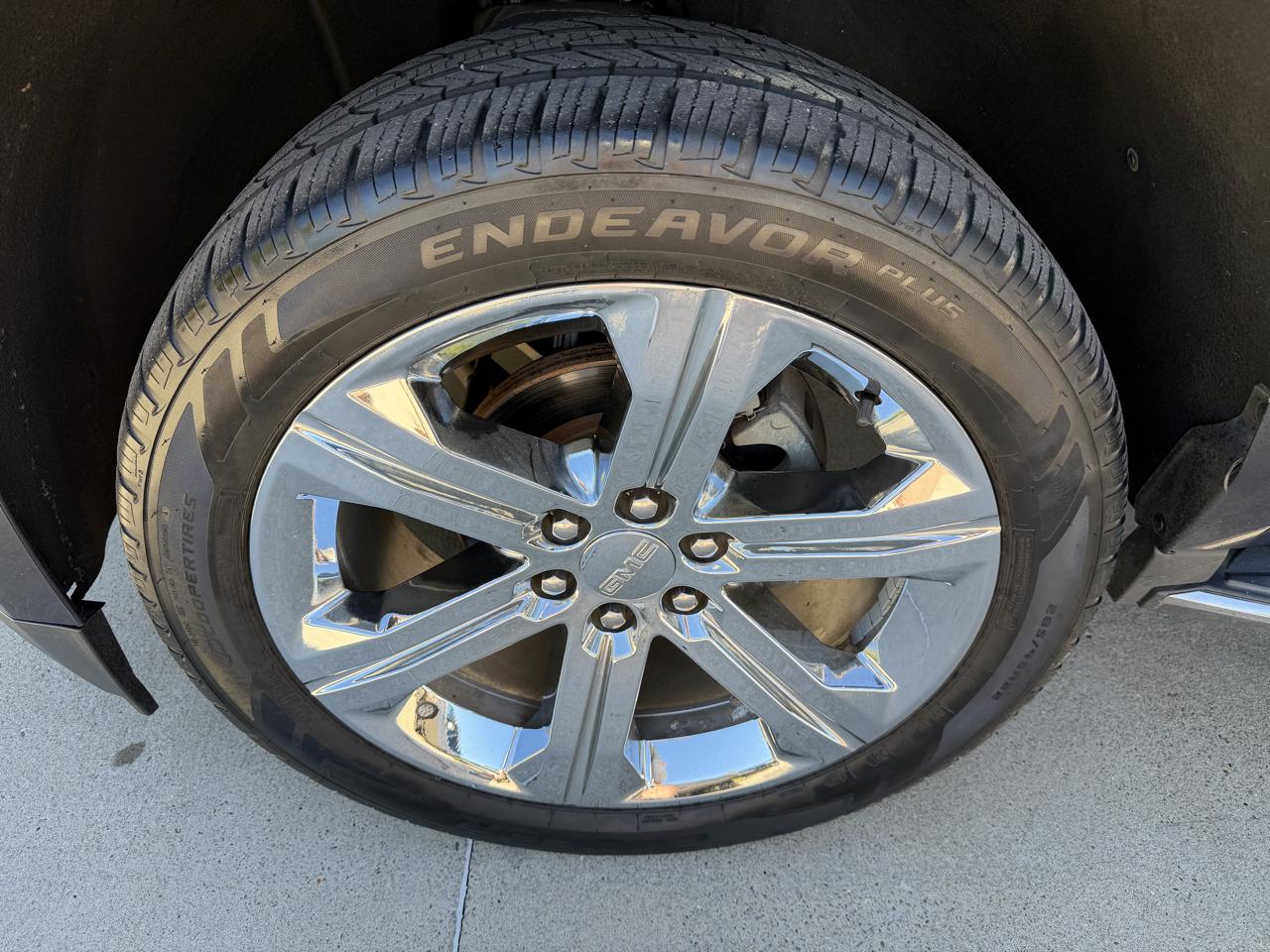 GMC Yukon 4WD 4dr Denali 2017