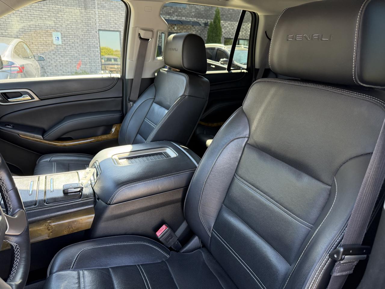 GMC Yukon 4WD 4dr Denali 2017