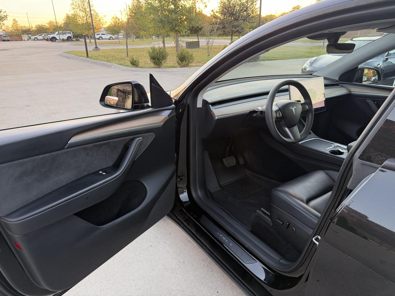 Tesla Model Y Long Range AWD 2023