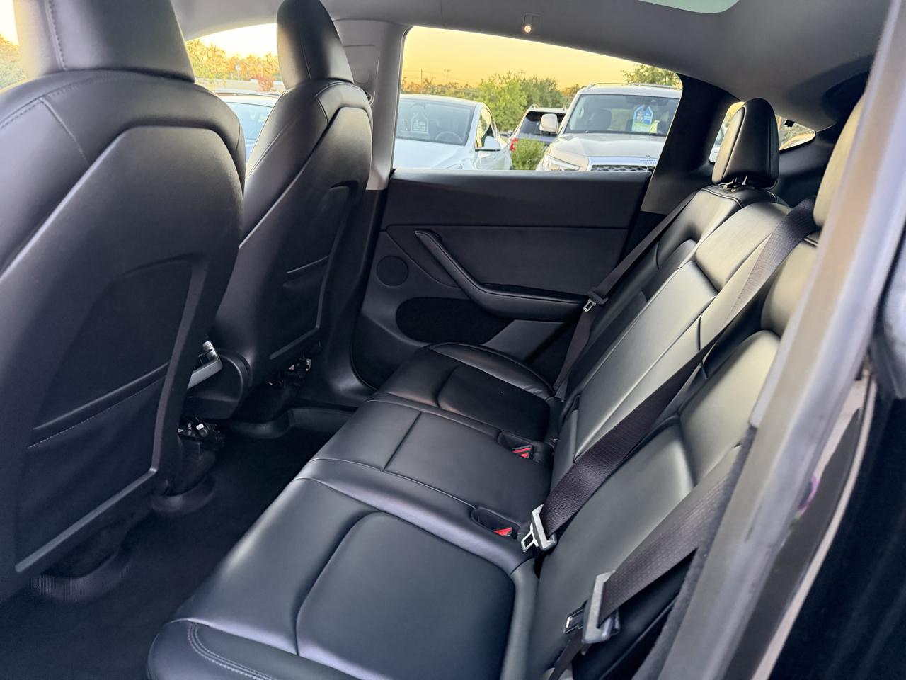 Tesla Model Y Long Range AWD 2023