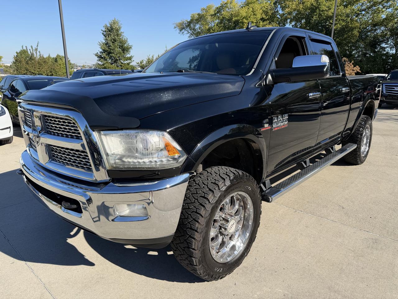 RAM 2500 4WD Crew Cab 149" Laramie 2014