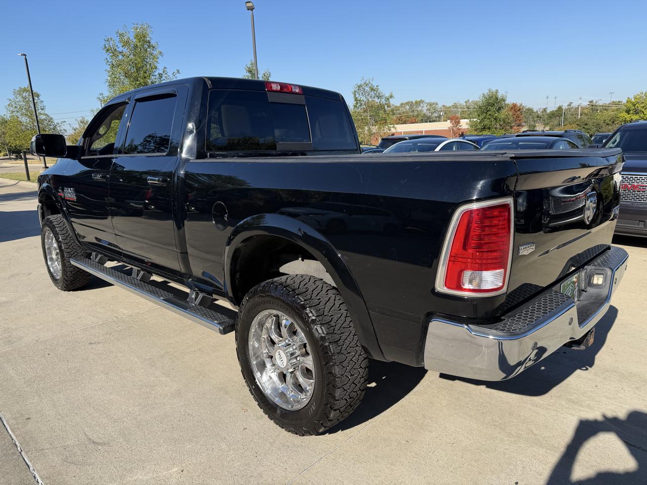 RAM 2500 4WD Crew Cab 149" Laramie 2014