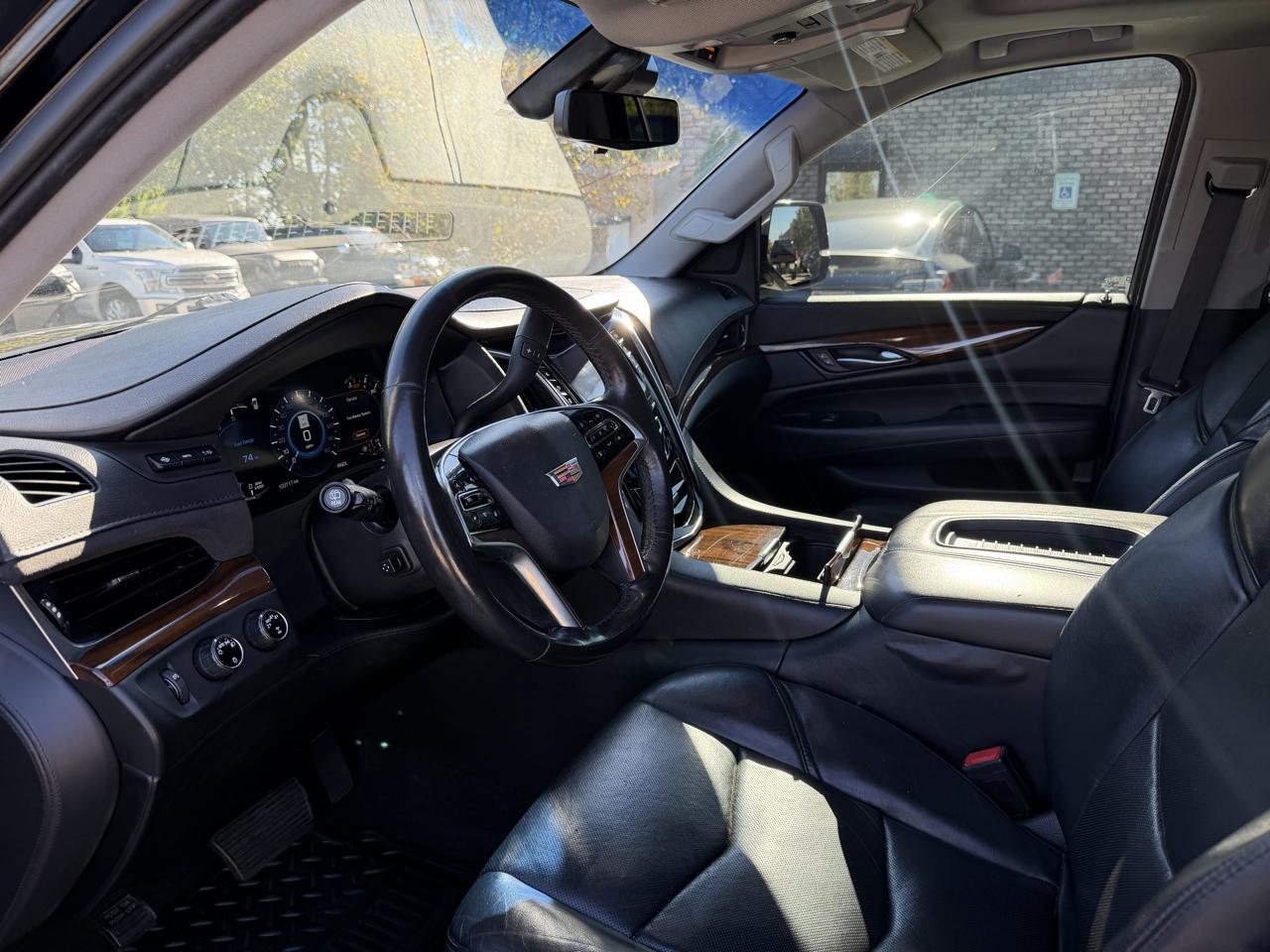 Cadillac Escalade 4WD 4dr Luxury 2020