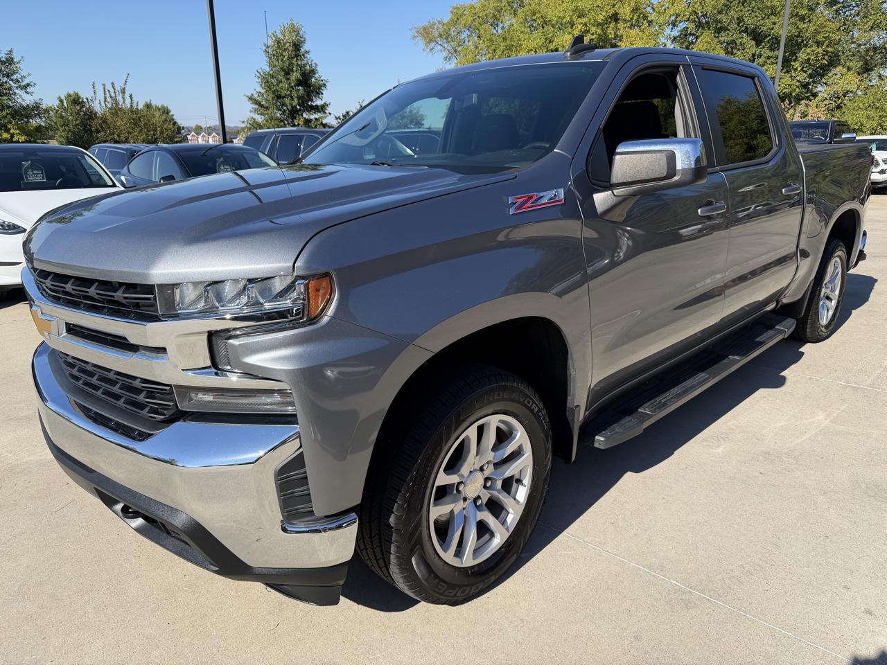 Chevrolet Silverado 1500 4WD Crew Cab 147" LT 2019