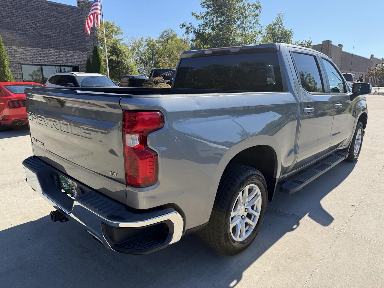 Chevrolet Silverado 1500 4WD Crew Cab 147" LT 2019