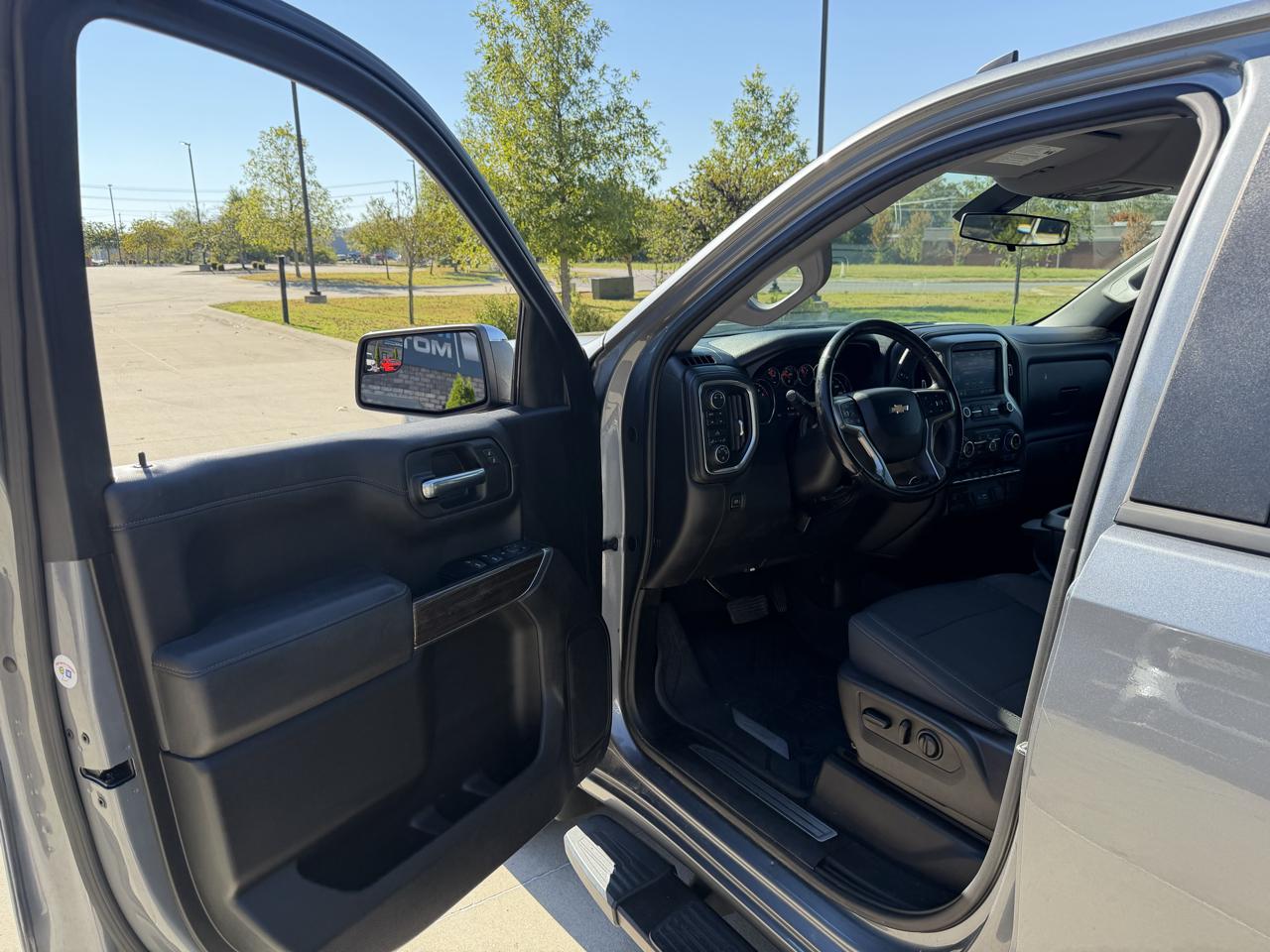 Chevrolet Silverado 1500 4WD Crew Cab 147" LT 2019