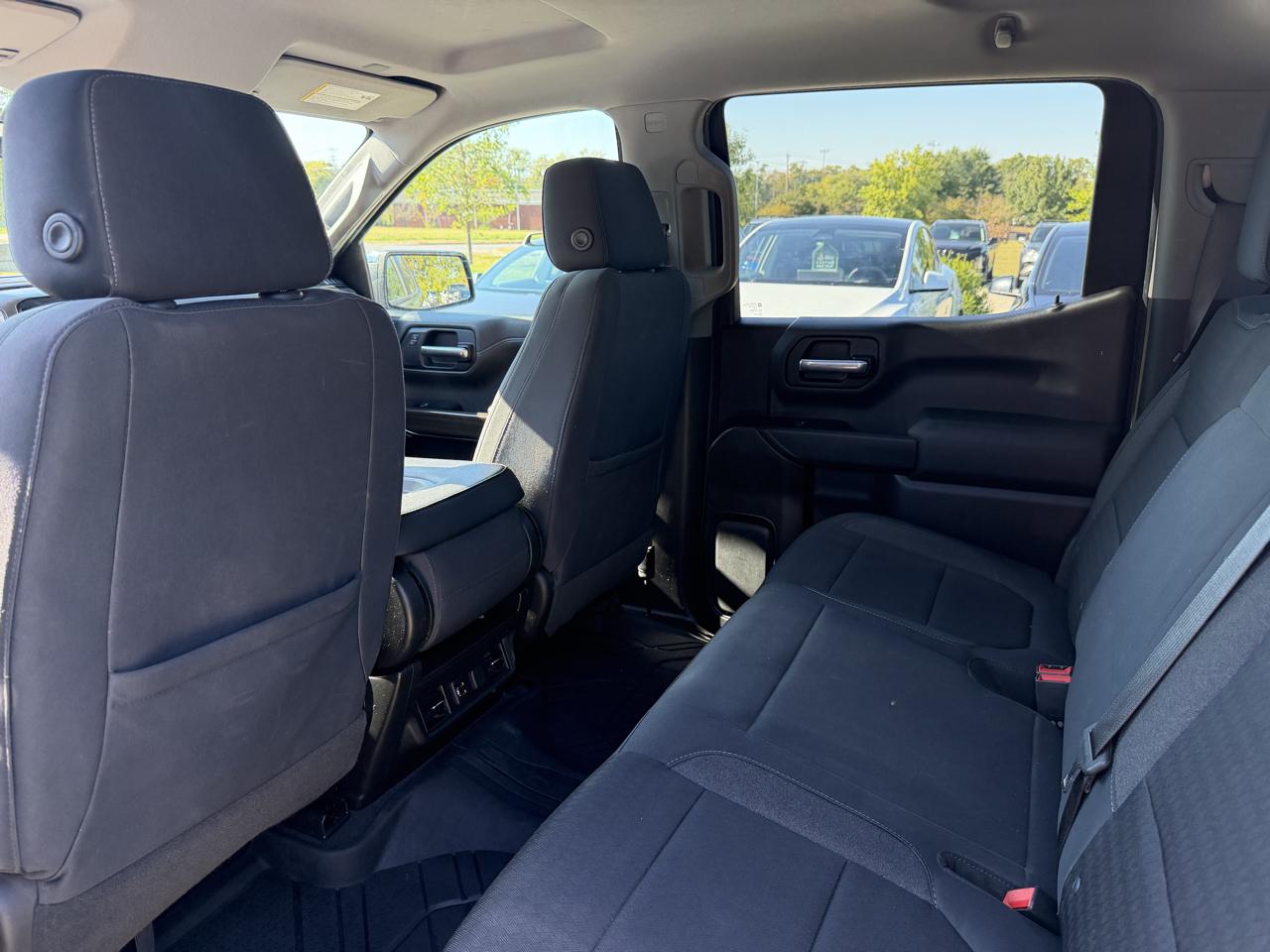 Chevrolet Silverado 1500 4WD Crew Cab 147" LT 2019