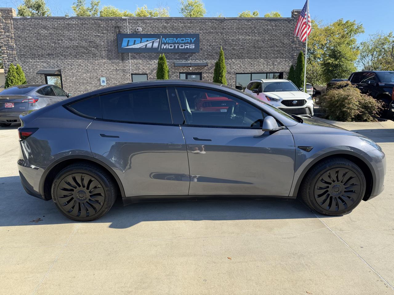 Tesla Model Y Long Range AWD 2023