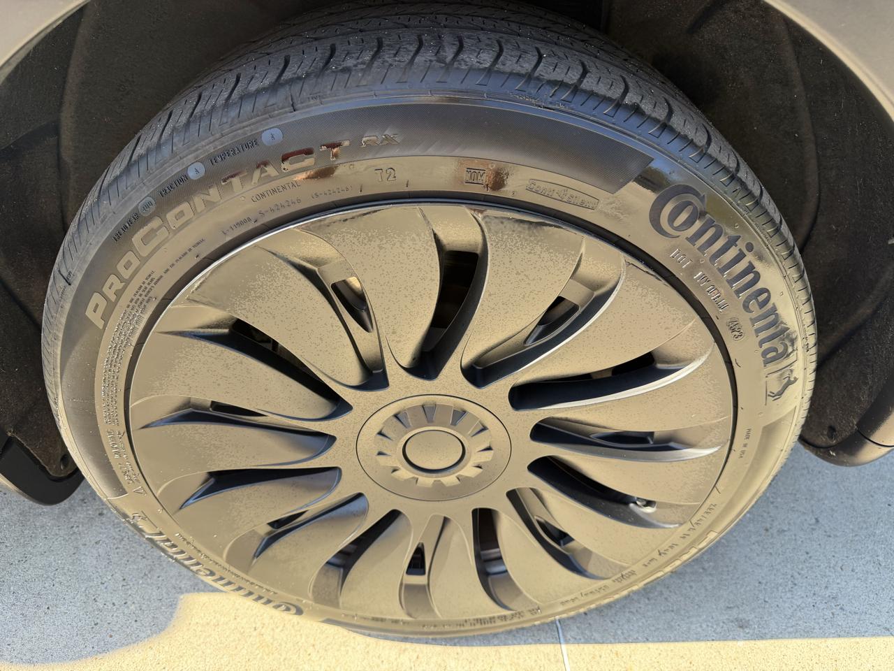 Tesla Model Y Long Range AWD 2023