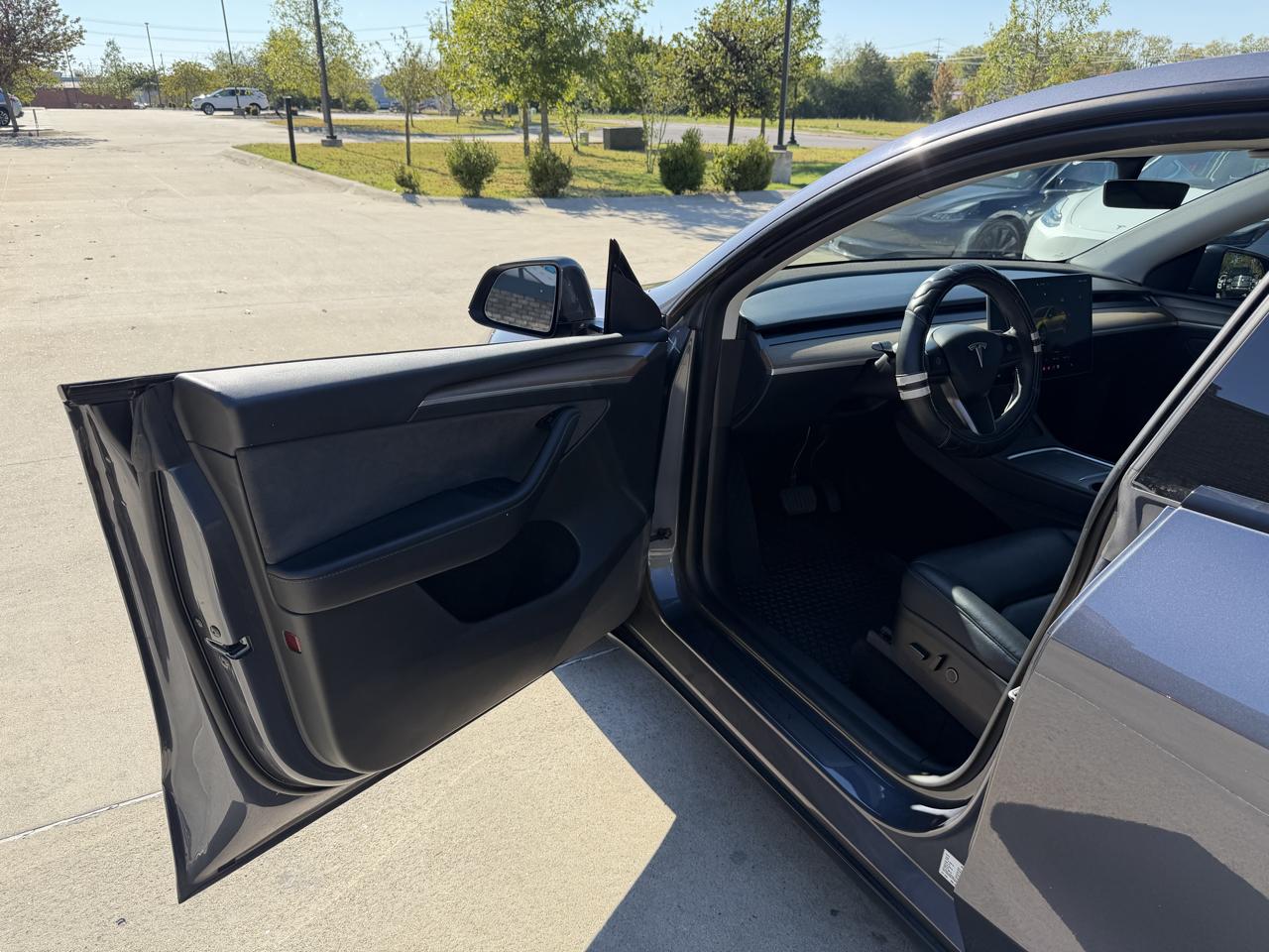 Tesla Model Y Long Range AWD 2023