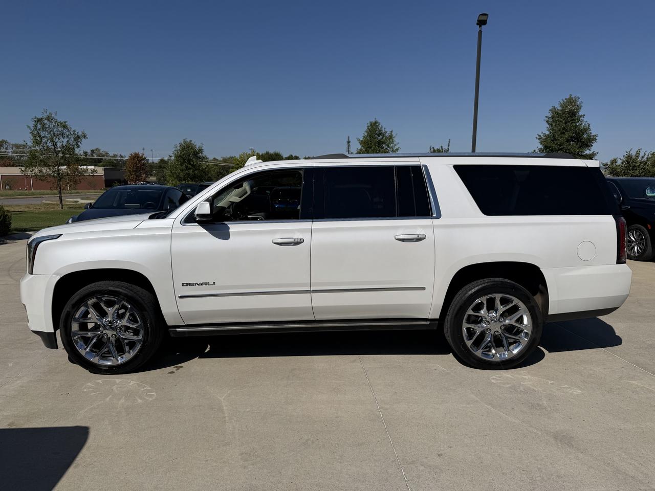 GMC Yukon XL 2WD 4dr Denali 2019