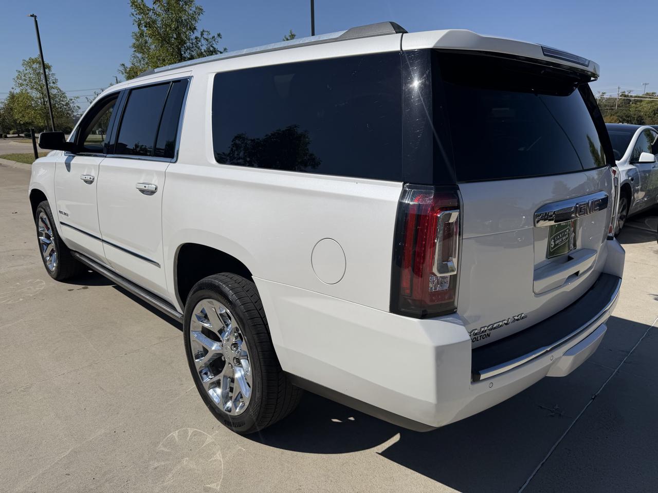 GMC Yukon XL 2WD 4dr Denali 2019