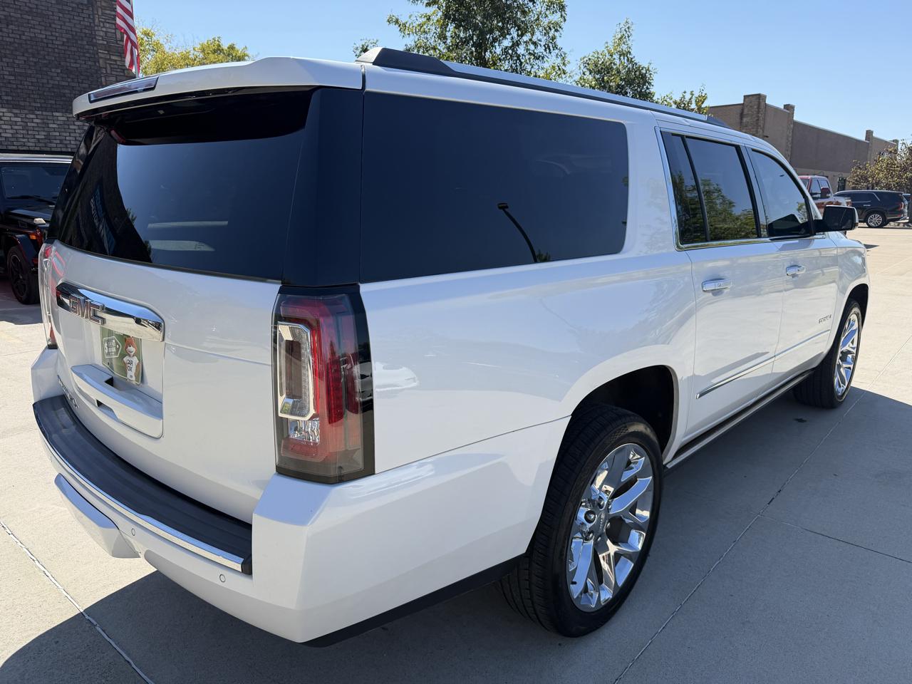 GMC Yukon XL 2WD 4dr Denali 2019
