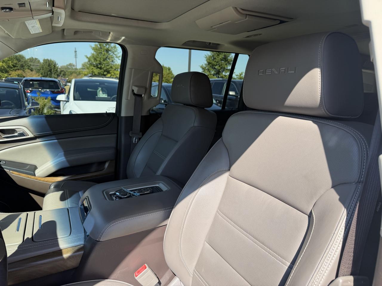 GMC Yukon XL 2WD 4dr Denali 2019