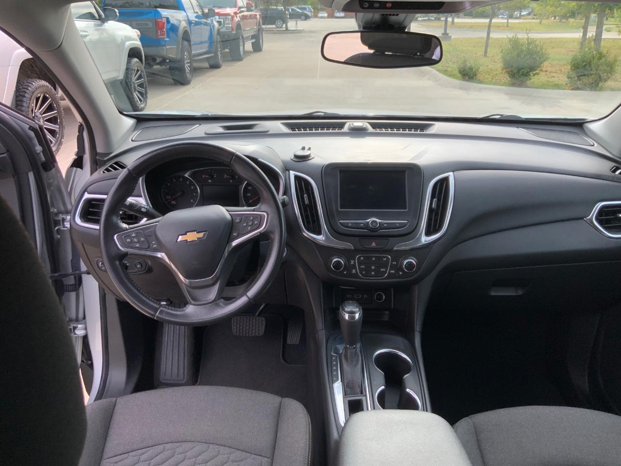 Chevrolet Equinox FWD 4dr LT w/1LT 2021