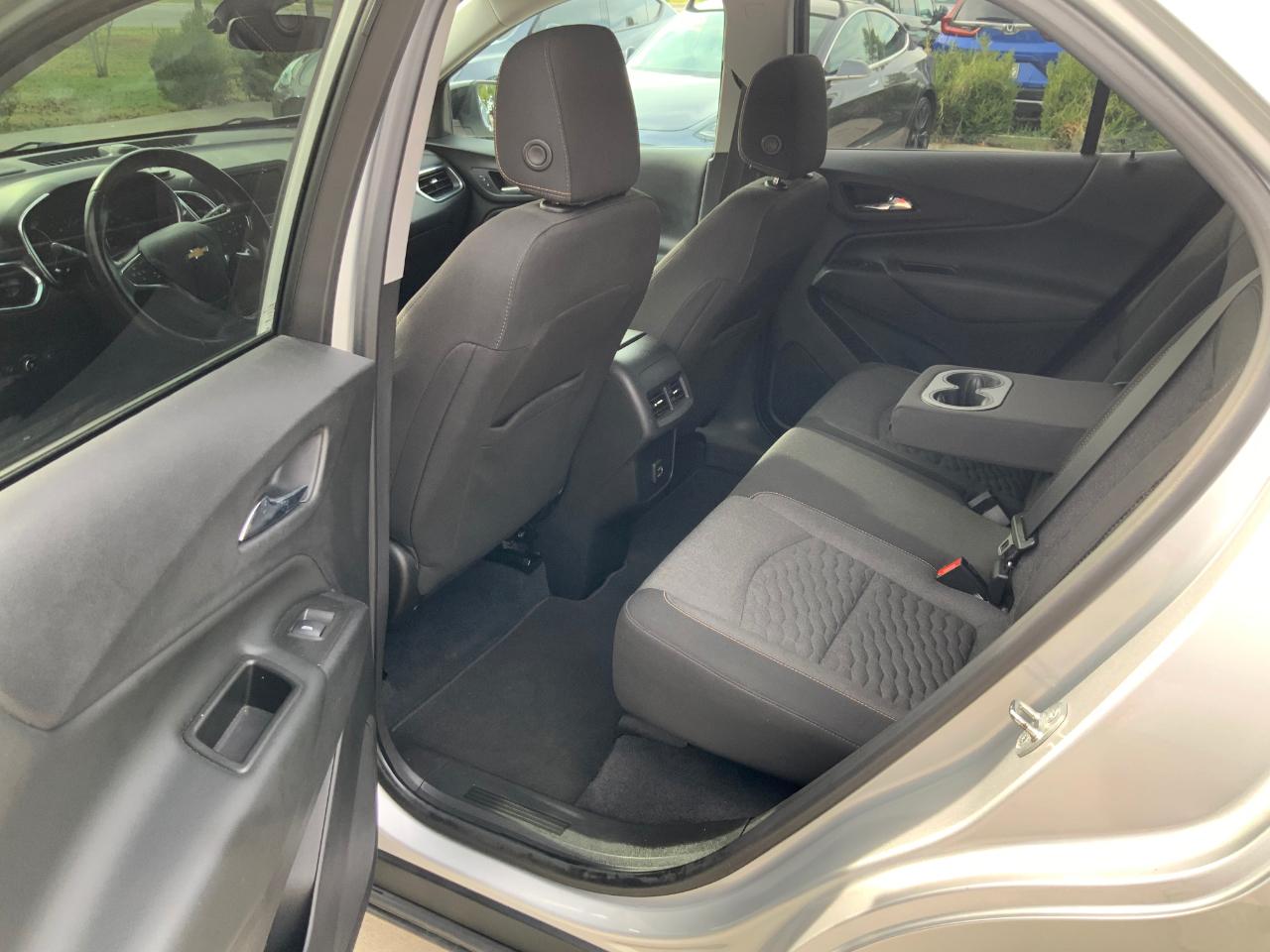 Chevrolet Equinox FWD 4dr LT w/1LT 2021