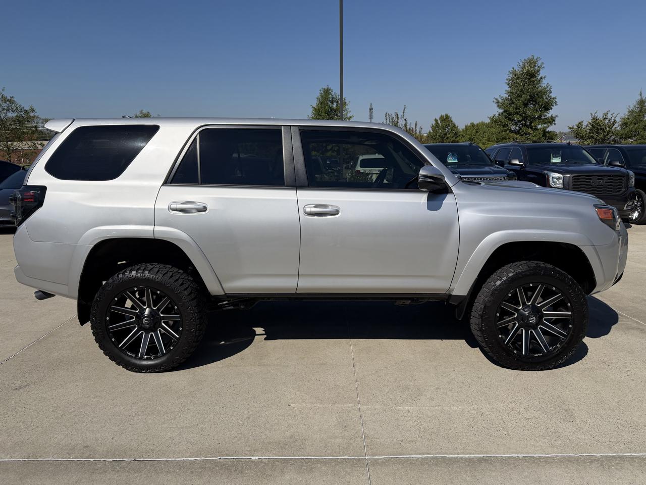 Toyota 4Runner  2021