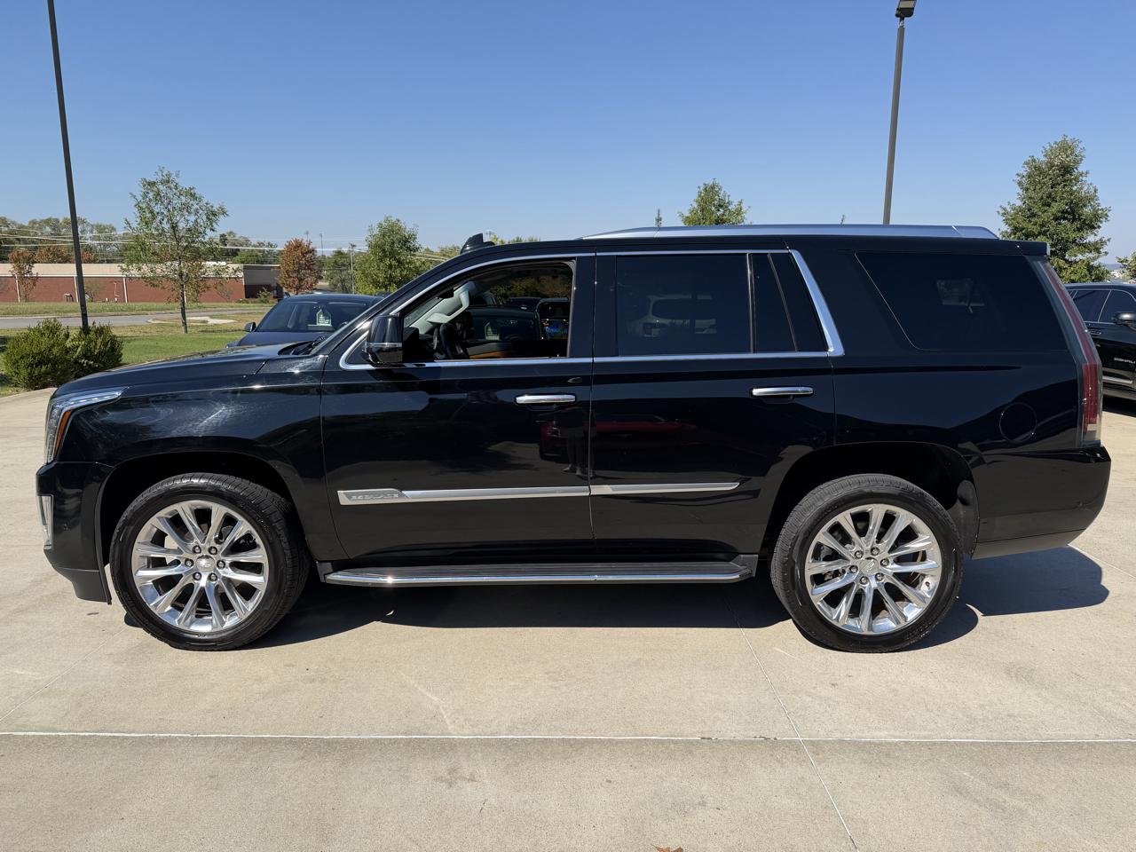 Cadillac Escalade 4WD 4dr Luxury 2020