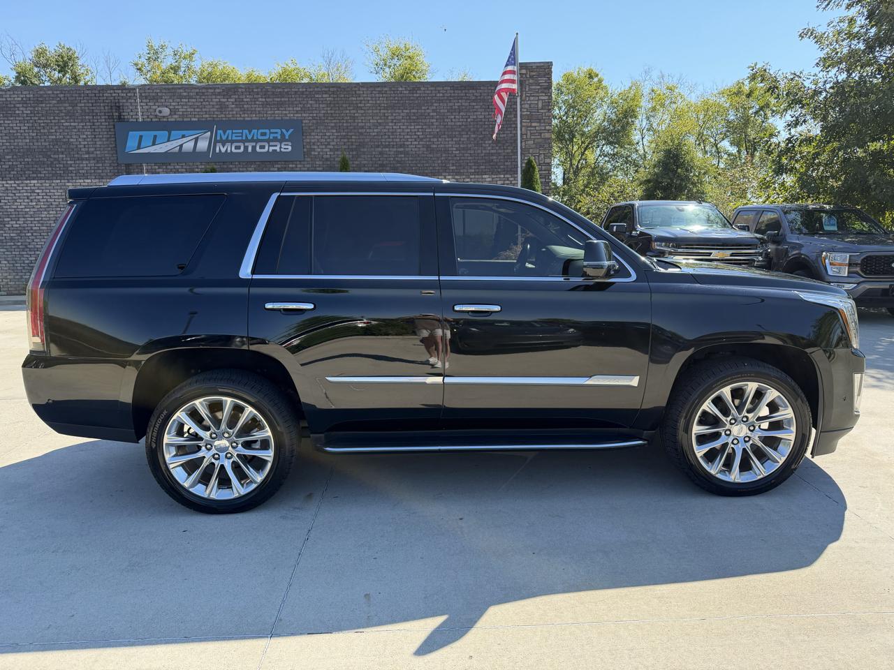 Cadillac Escalade 4WD 4dr Luxury 2020