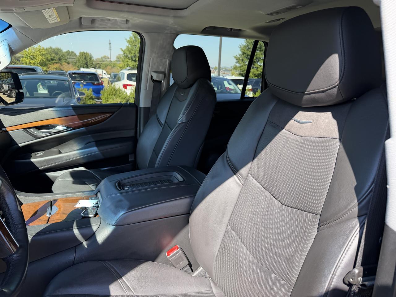 Cadillac Escalade 4WD 4dr Luxury 2020