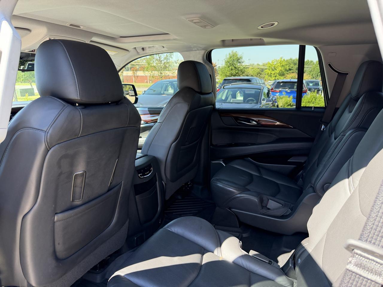 Cadillac Escalade 4WD 4dr Luxury 2020