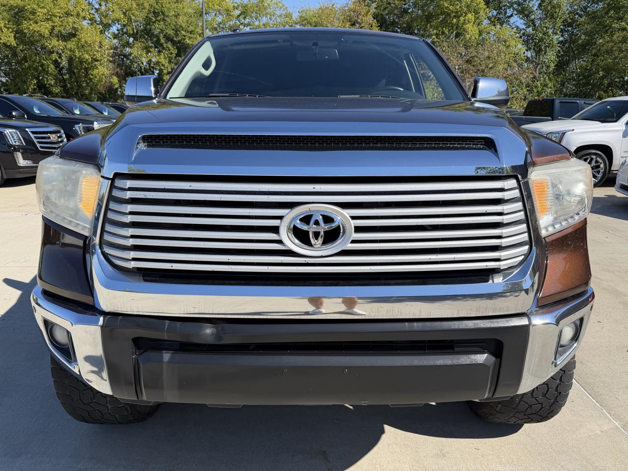Toyota Tundra 2WD  2017