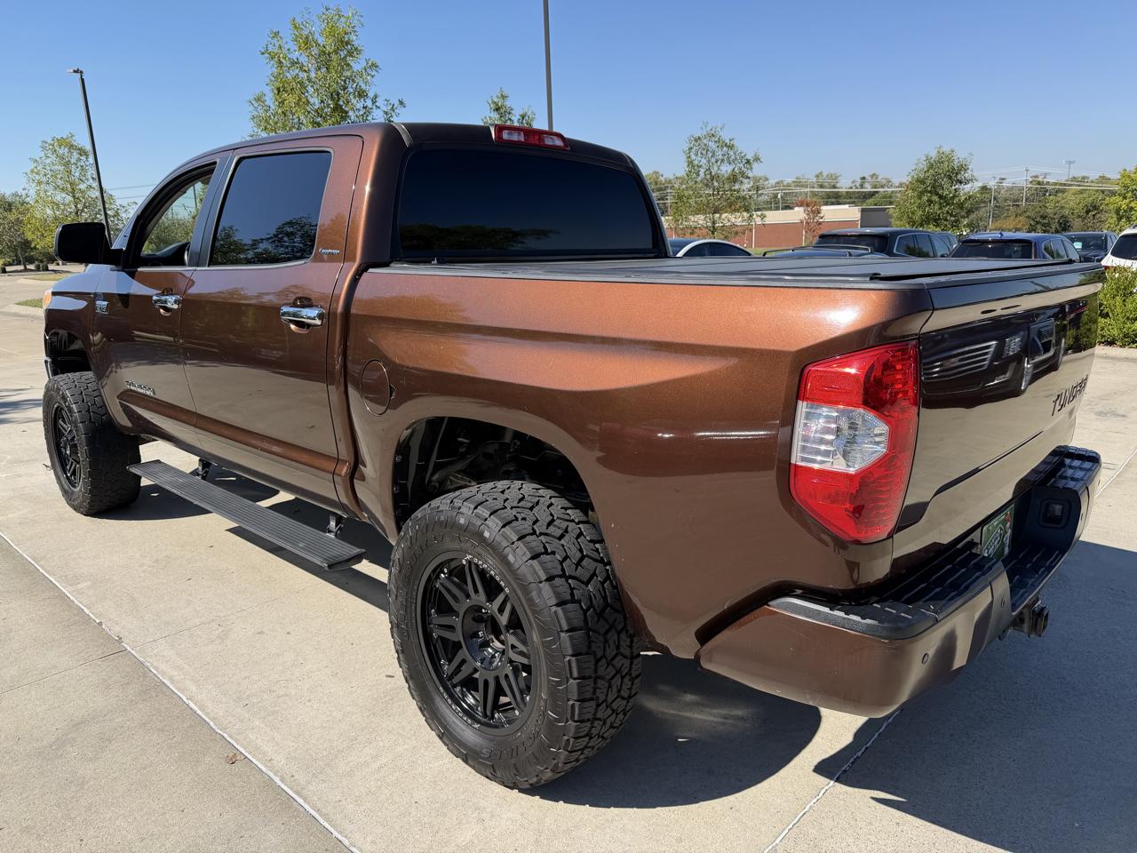 Toyota Tundra 2WD  2017