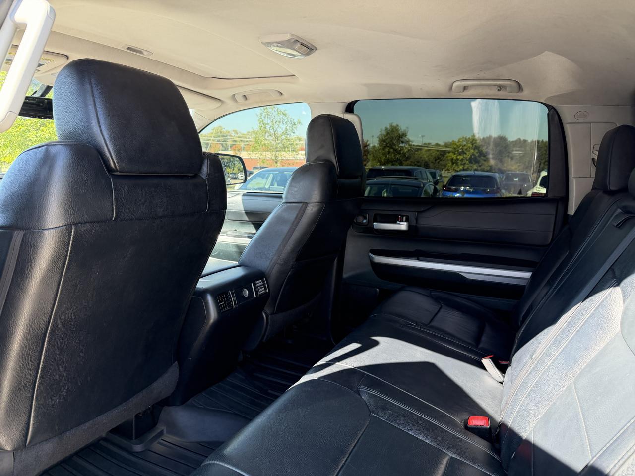 Toyota Tundra 2WD  2017