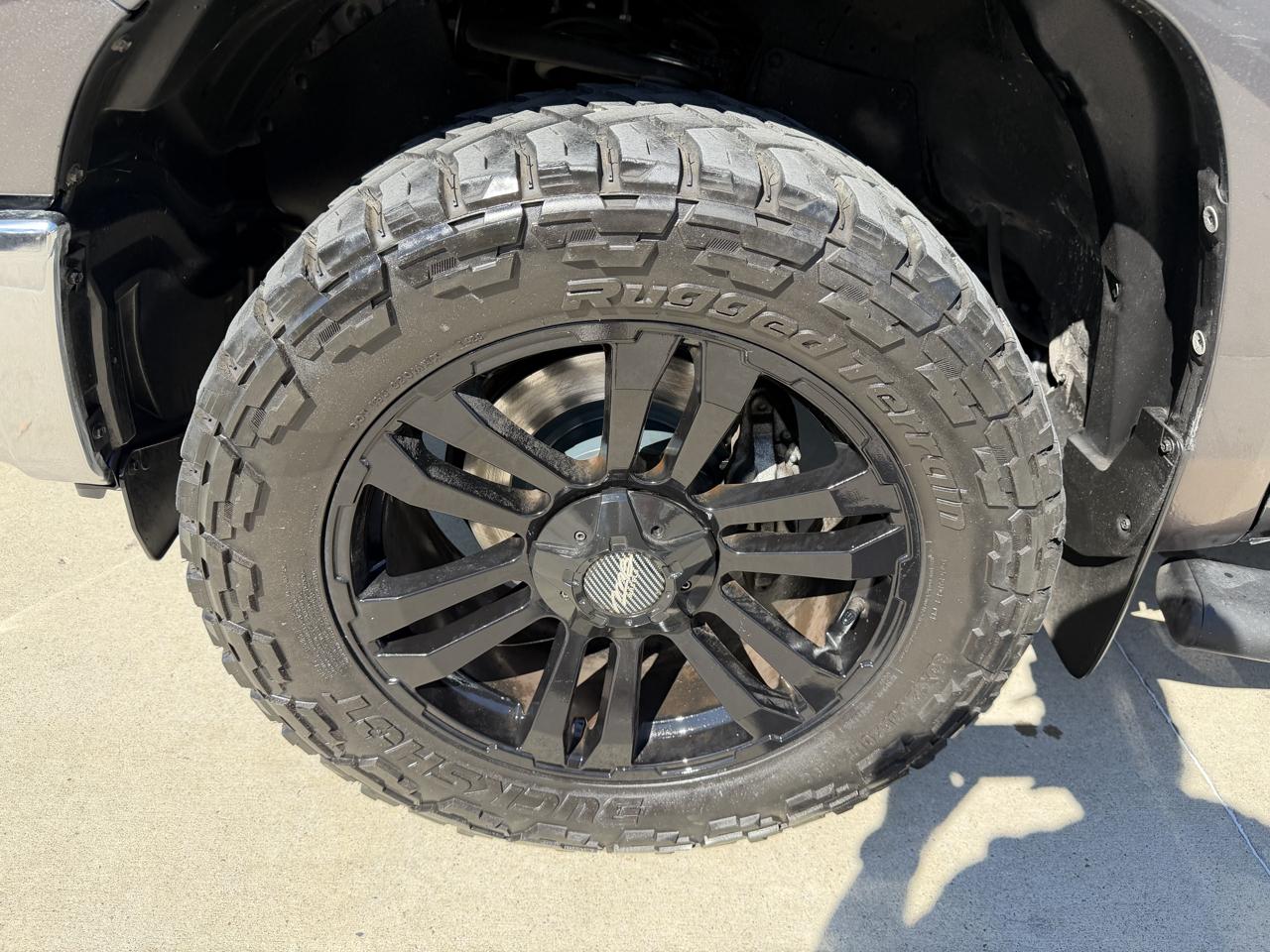 Toyota Tundra 2WD Truck  2015
