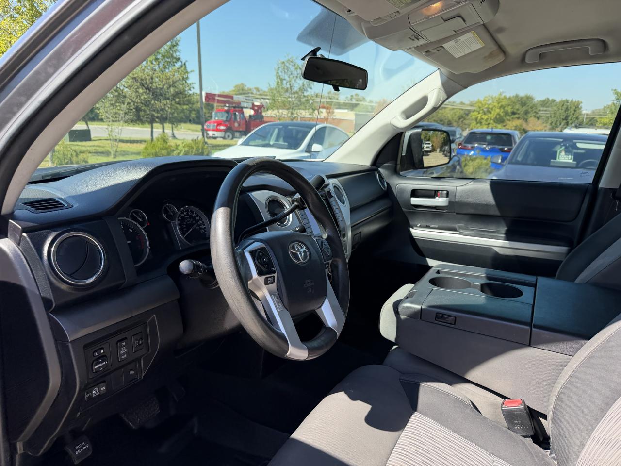 Toyota Tundra 2WD Truck  2015