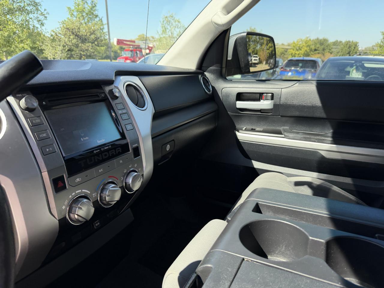 Toyota Tundra 2WD Truck  2015