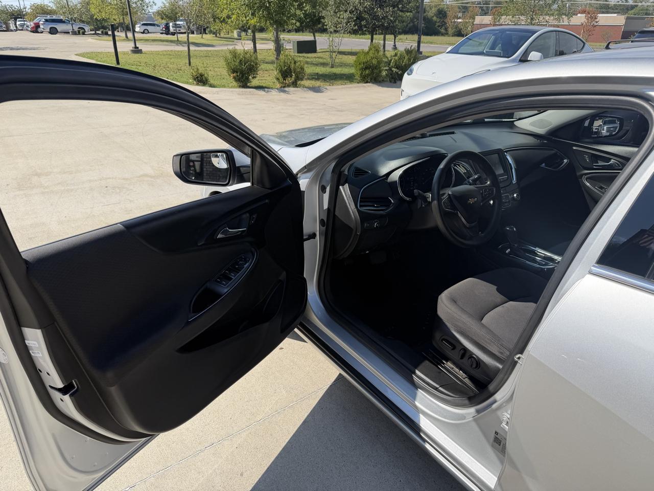 Chevrolet Malibu 4dr Sdn LT w/1LT 2018