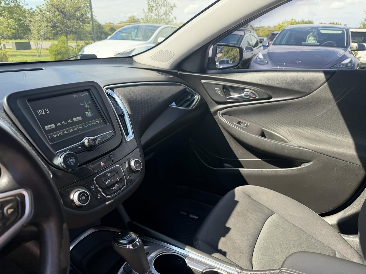 Chevrolet Malibu 4dr Sdn LT w/1LT 2018