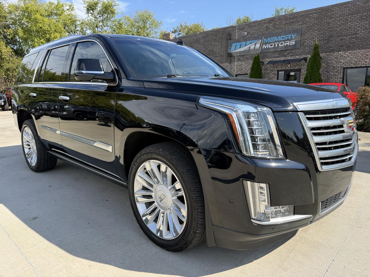 Cadillac Escalade 4WD 4dr Platinum 2018