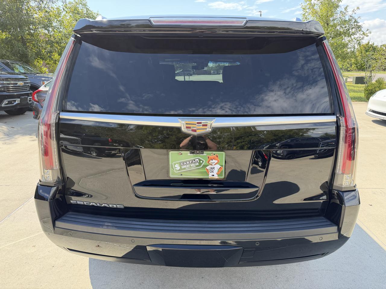 Cadillac Escalade 4WD 4dr Platinum 2018