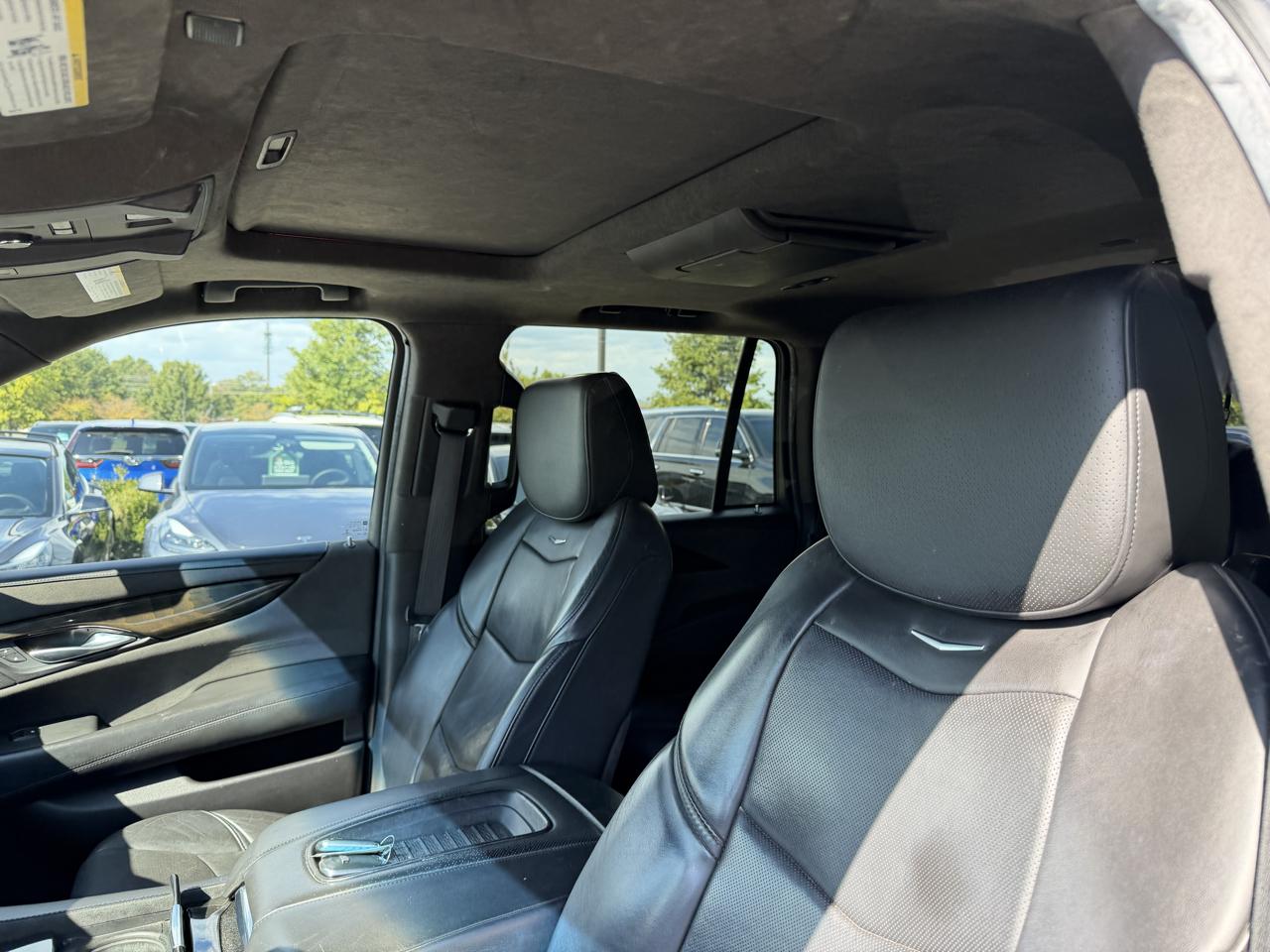 Cadillac Escalade 4WD 4dr Platinum 2018