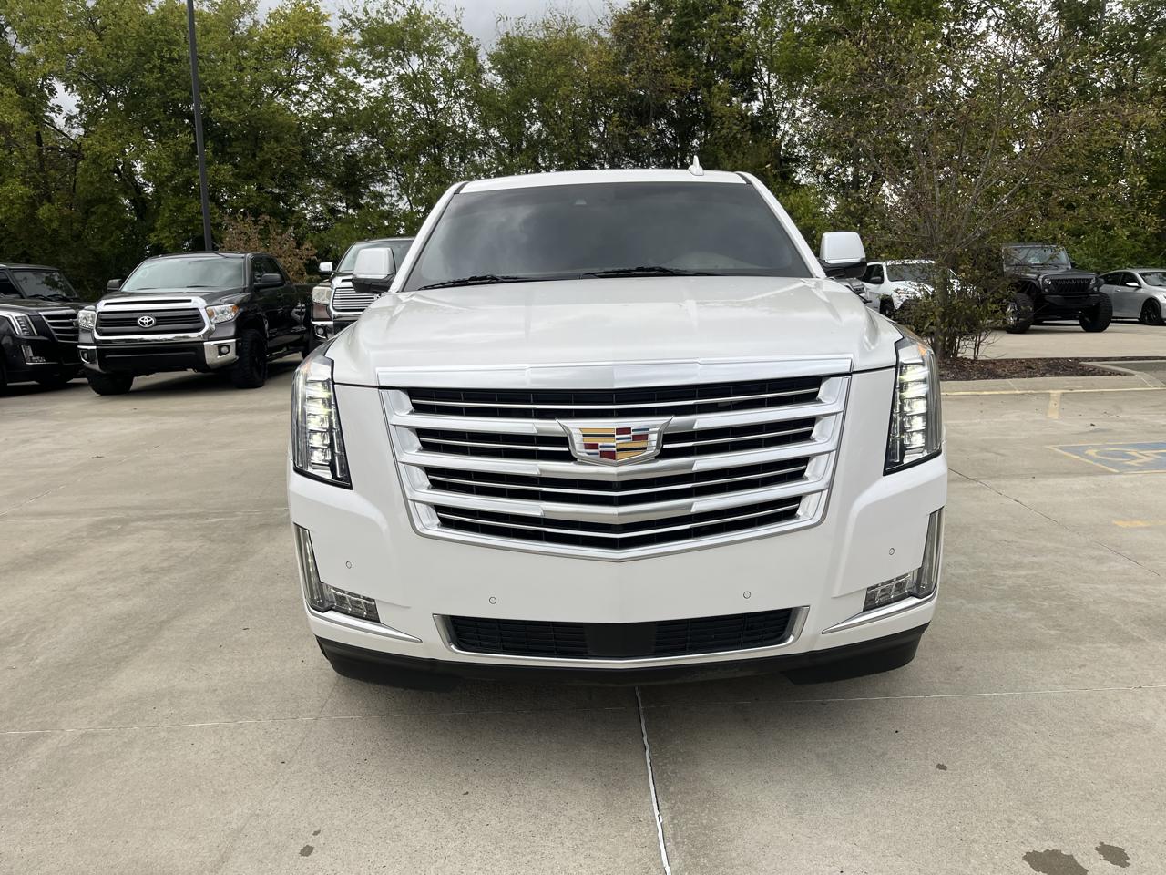 Cadillac Escalade 4WD 4dr Platinum 2019