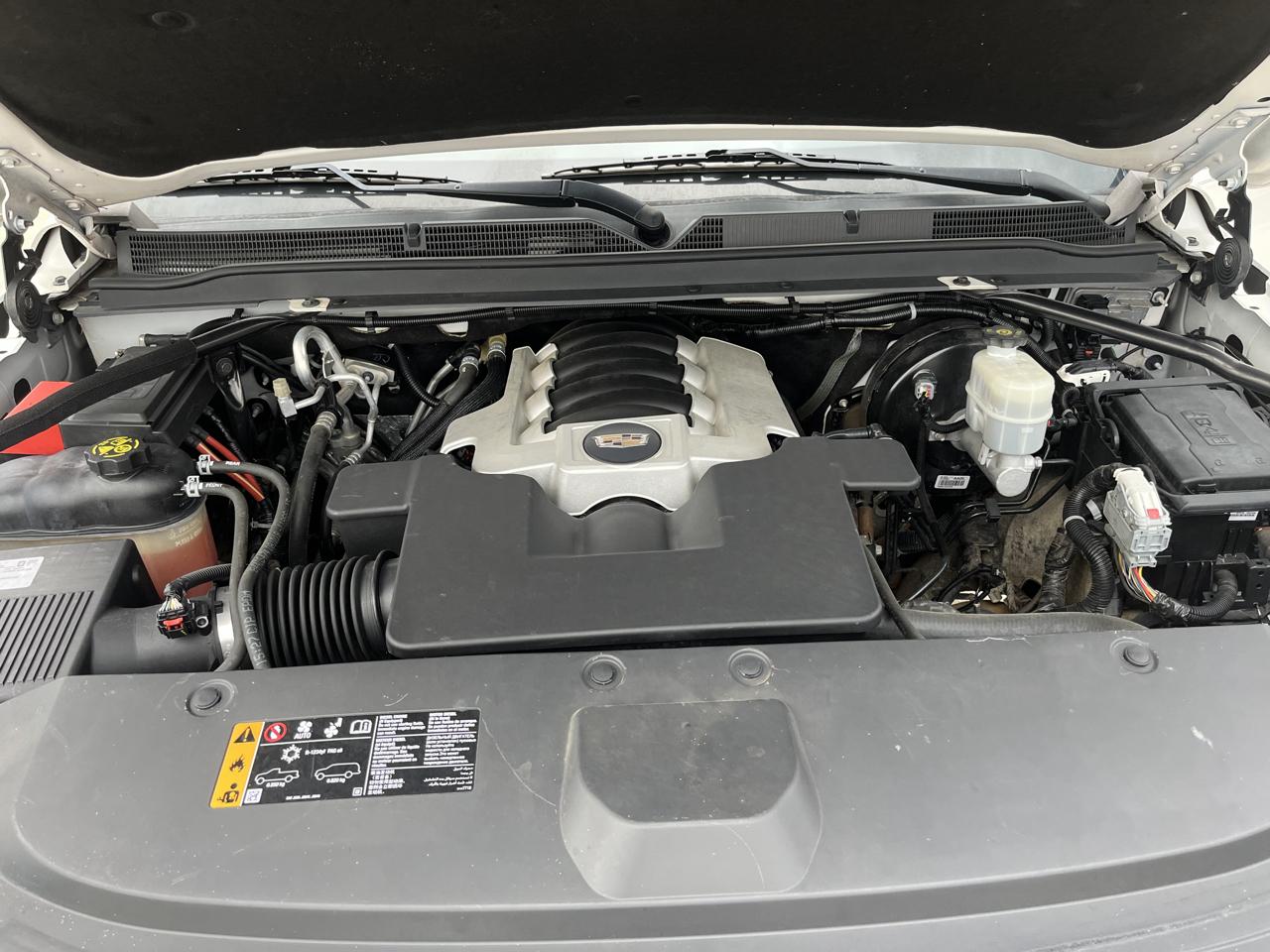 Cadillac Escalade 4WD 4dr Platinum 2019
