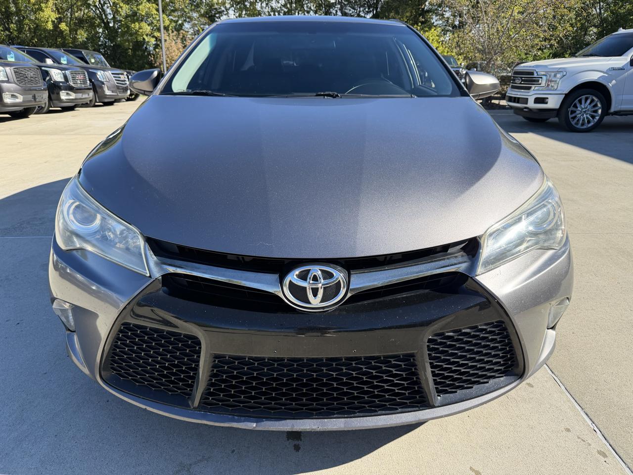 Toyota Camry  2017