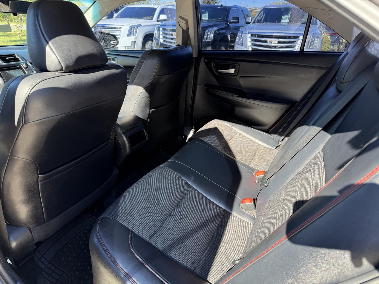 Toyota Camry  2017