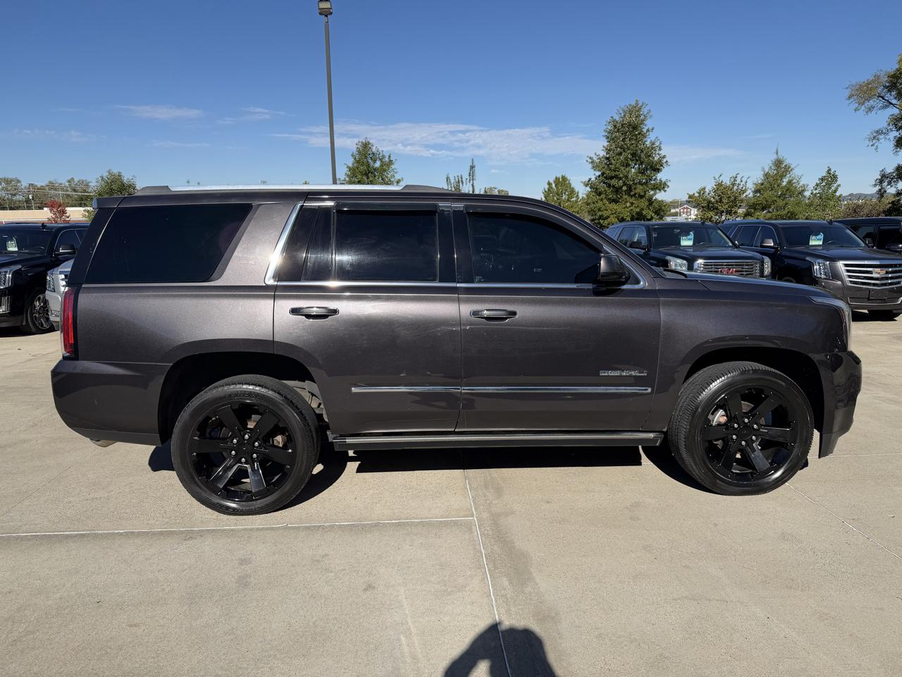 GMC Yukon 4WD 4dr Denali 2017